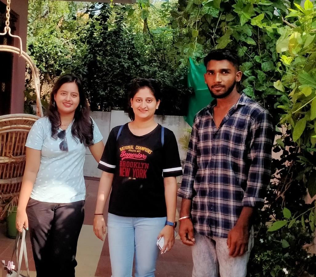 Sahasra Home Stay Hampi Hospet Luaran gambar